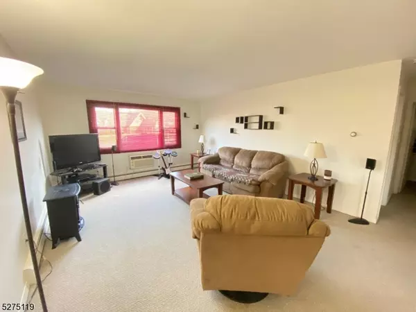 680 State Route 15 Unit 26 #26, Jefferson Twp., NJ 07849