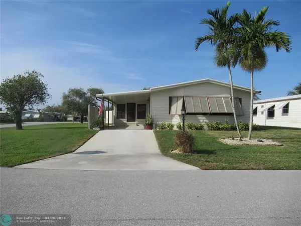 Hobe Sound, FL 33455,7636 SE Independence Ave