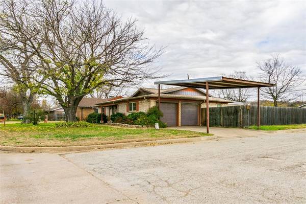 Mineral Wells, TX 76067,2113 26th Avenue