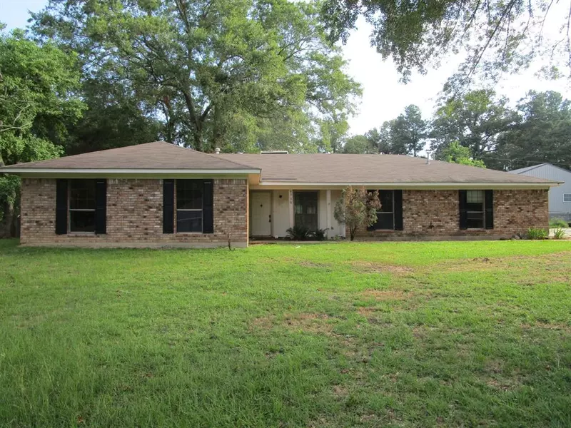 6758 Spring Valley, Shreveport, LA 71107