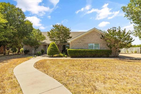 111 Scenic Drive, Dublin, TX 76446