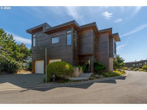 2731 Colony Circle,  Bandon,  OR 97411