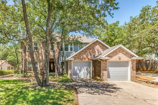 3321 Red Bird Lane, Grapevine, TX 76051