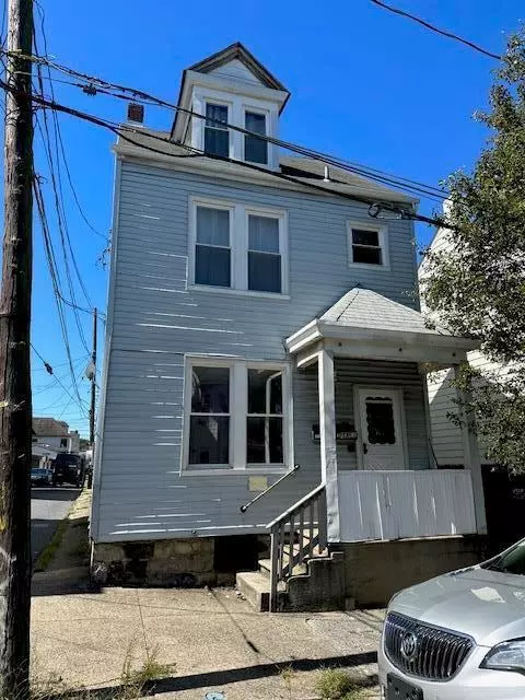 21 8Th Street, Easton, PA 18042