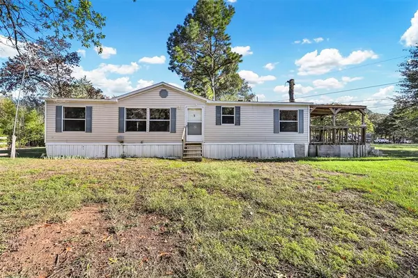 1945 Apache Road, Quinlan, TX 75474