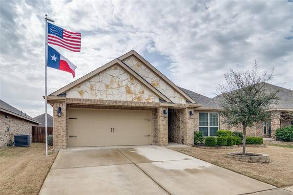 3145 Honeycomb Way, Royse City, TX 75189