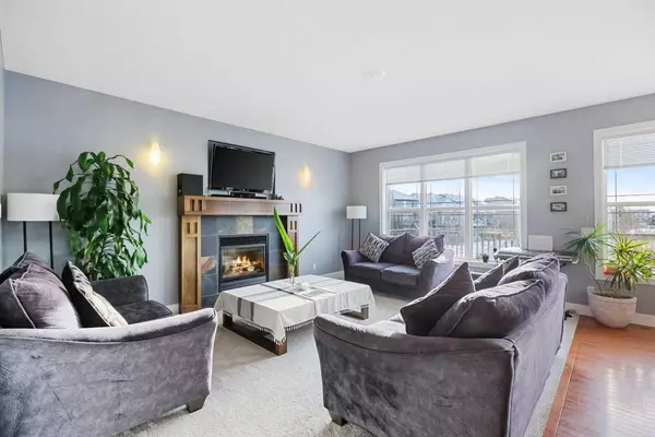 Calgary, AB T2Z4L2,59 Copperfield Close SE