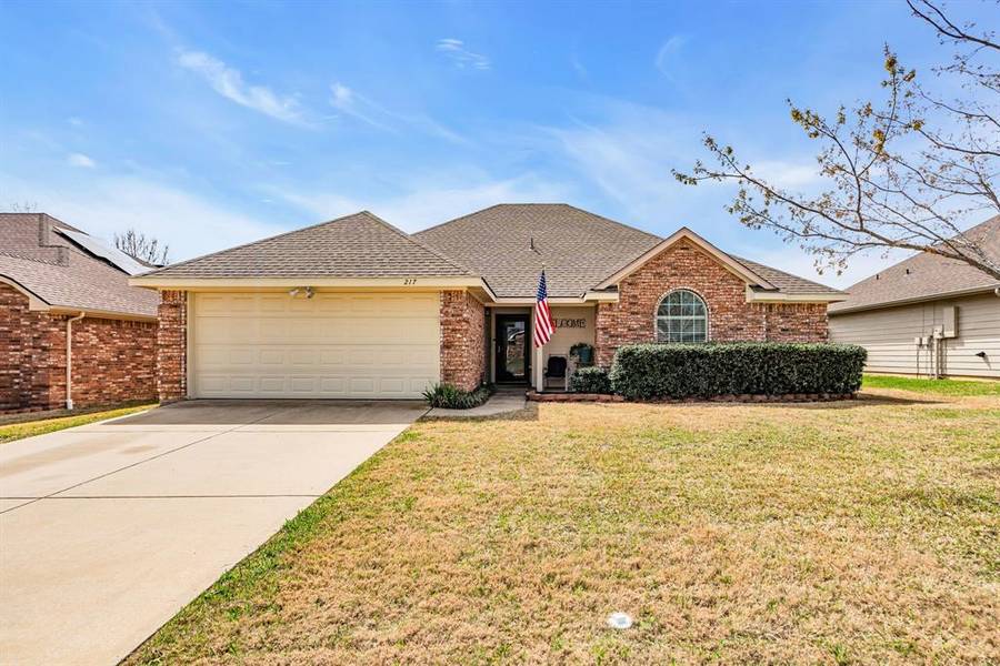 217 Quail Run, Aubrey, TX 76227