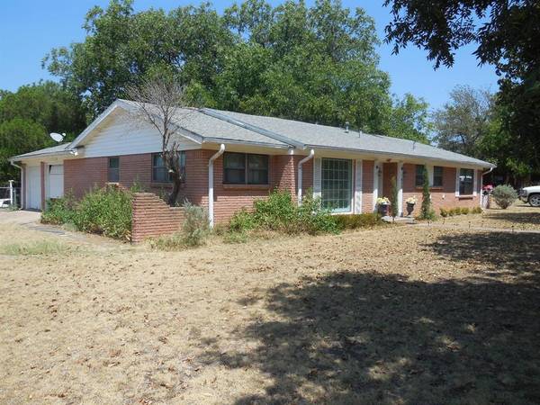 430 W Main Street,  Ranger,  TX 76470