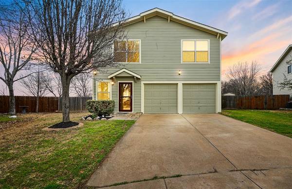 1928 Wickham Drive, Burleson, TX 76028