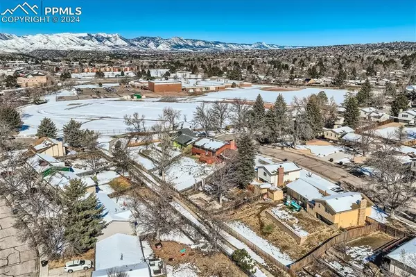 Colorado Springs, CO 80917,4325 Seesaw LN