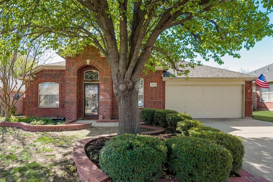 1065 Springhill, Saginaw, TX 76179