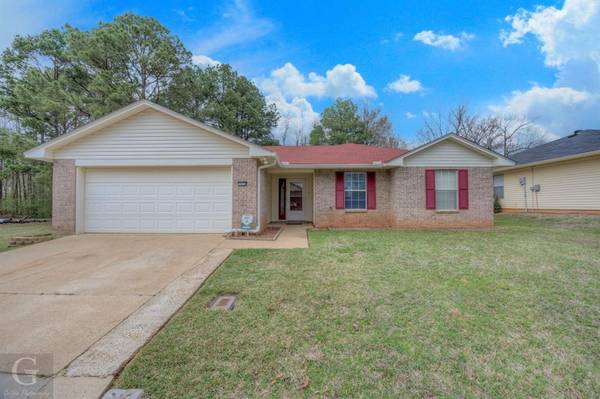 7434 Redwood Lane,  Haughton,  LA 71037