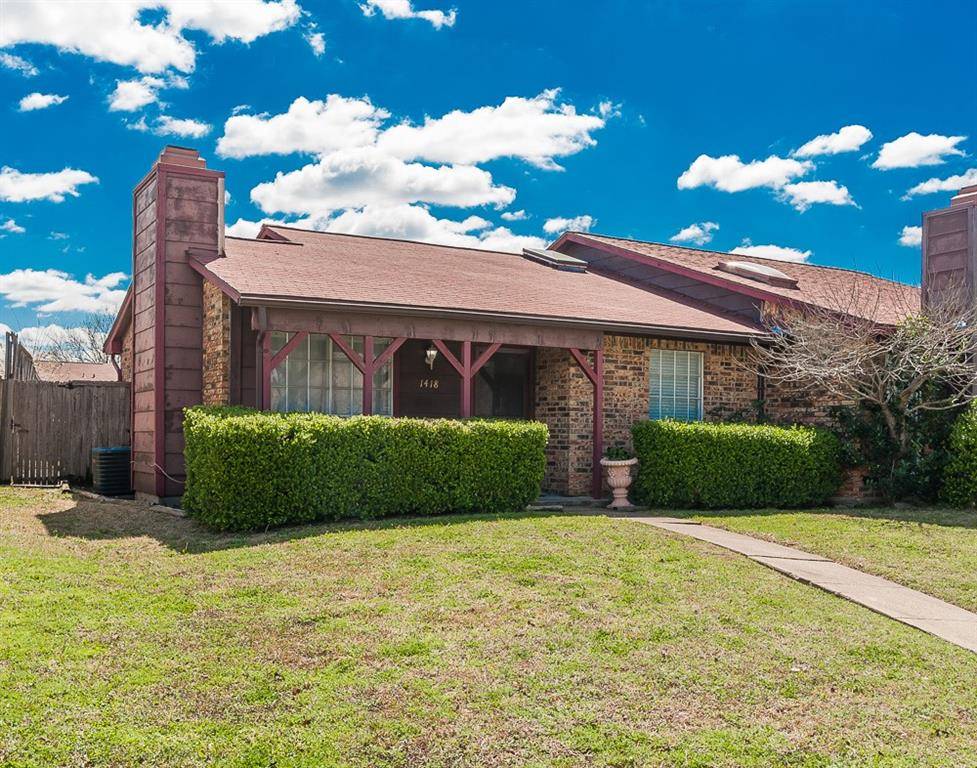 1418 Butterfield Drive,  Mesquite,  TX 75150