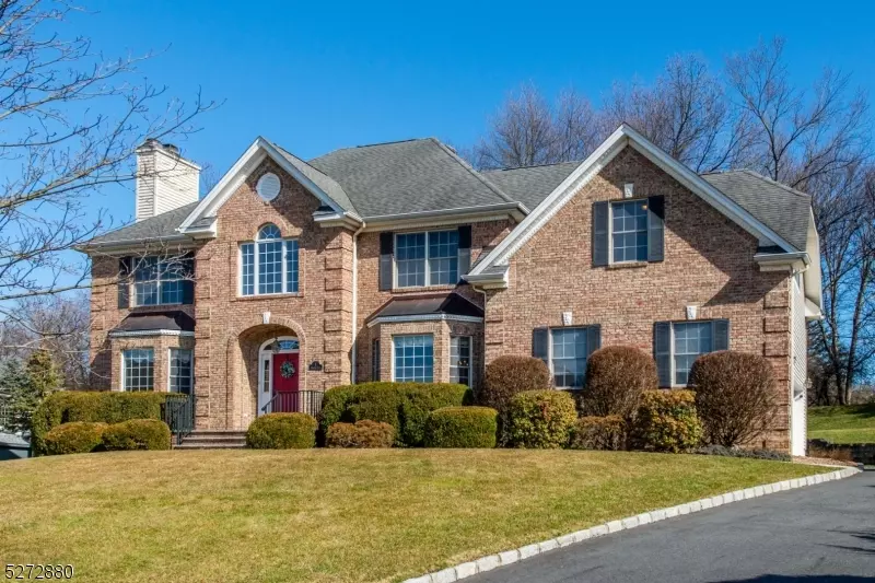 5 Baldwin Ct, Fairfield Twp., NJ 07004