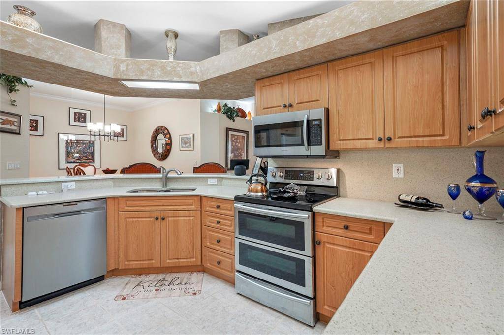 Naples, FL 34109,6934 Rain Lily CT 204