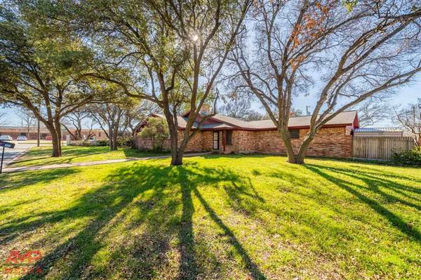 302 Hill Haven Drive, Abilene, TX 79601