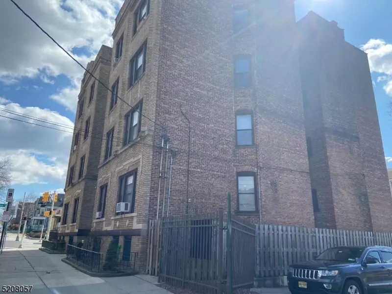 203 Harrison Ave #41, Jersey City, NJ 07304