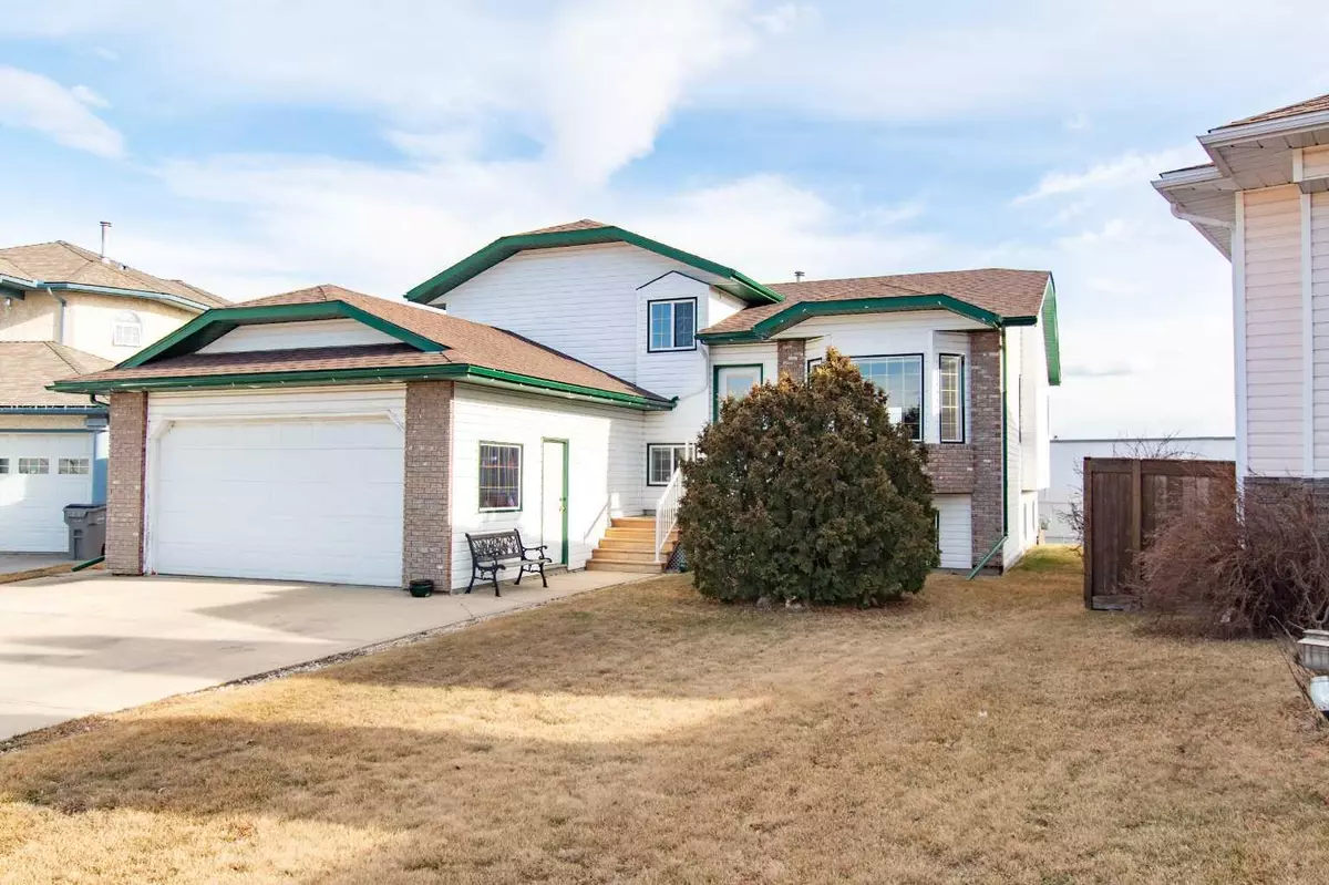 Grande Prairie, AB T8X 1K3,9105 109 AVE