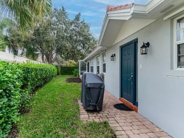 Naples, FL 34119,5670 Eleuthera WAY