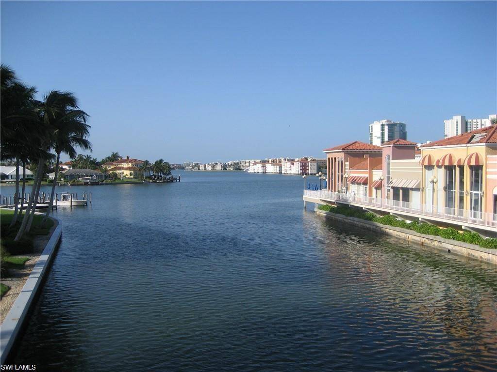 Naples, FL 34103,4170 Crayton RD C3