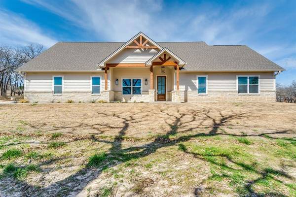 265 Rodeo Way,  Stephenville,  TX 76401