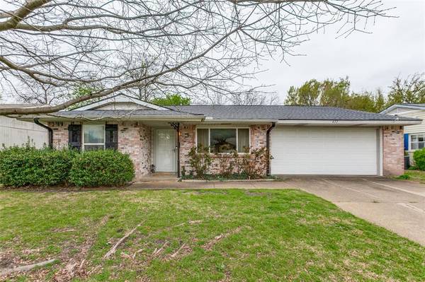 411 Lexington Lane, Richardson, TX 75080