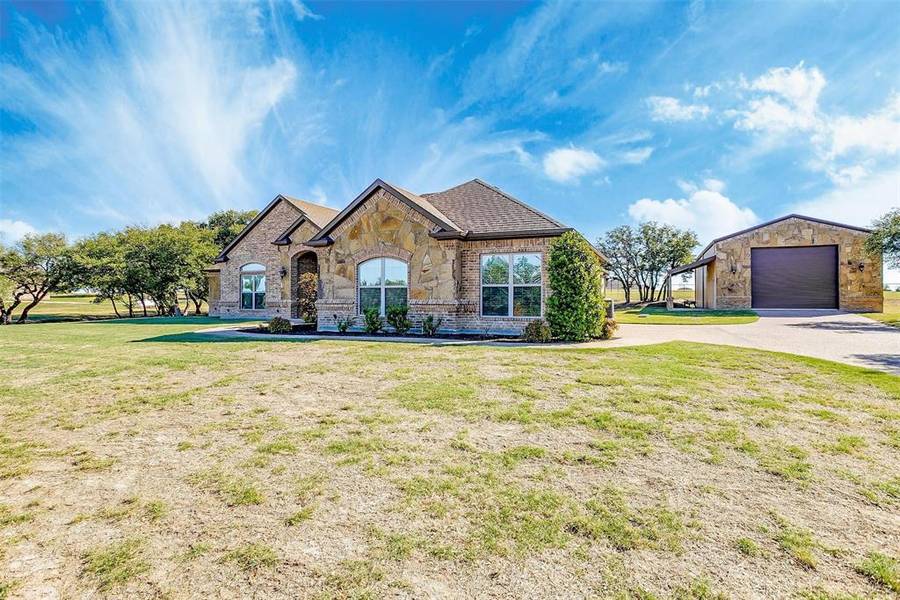 253 Maral Lane, Azle, TX 76020