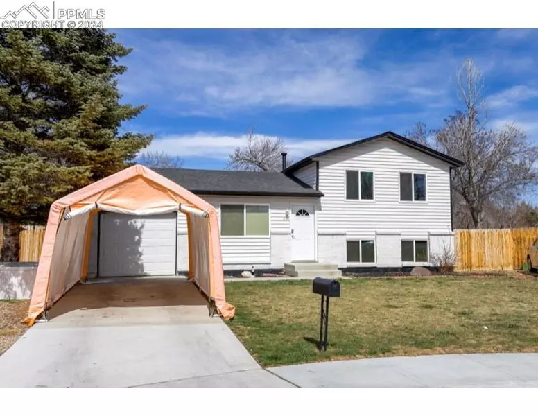 314 Longfellow DR, Colorado Springs, CO 80910