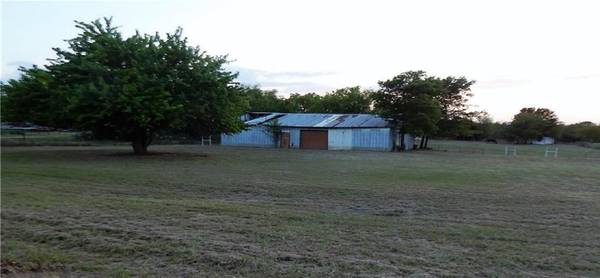 Quinlan, TX 75474,000 Kuykendall Street