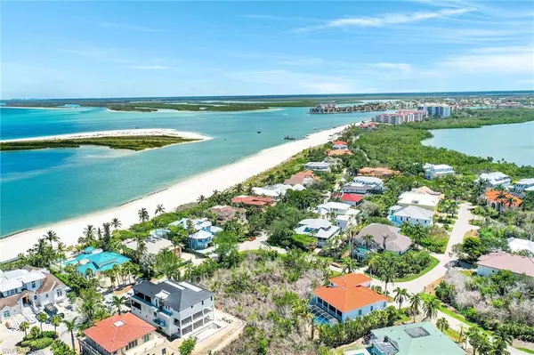 Marco Island, FL 34145,950 Sand Dune DR