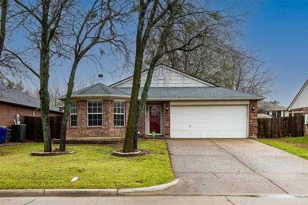 1617 Merritt Drive, Mansfield, TX 76063