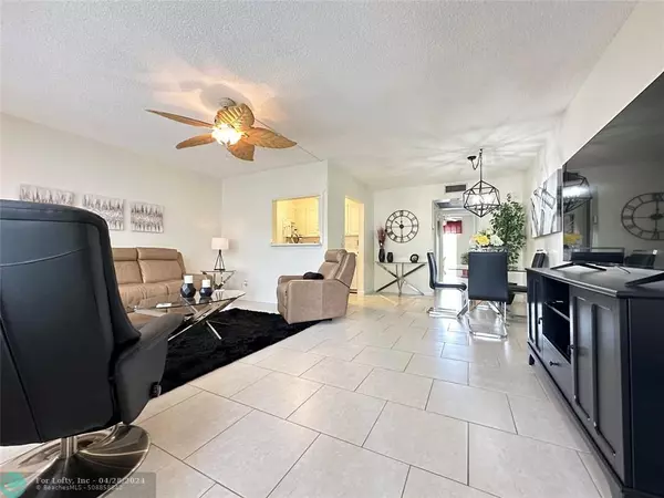 1029 Berkshire B  #1029, Deerfield Beach, FL 33442