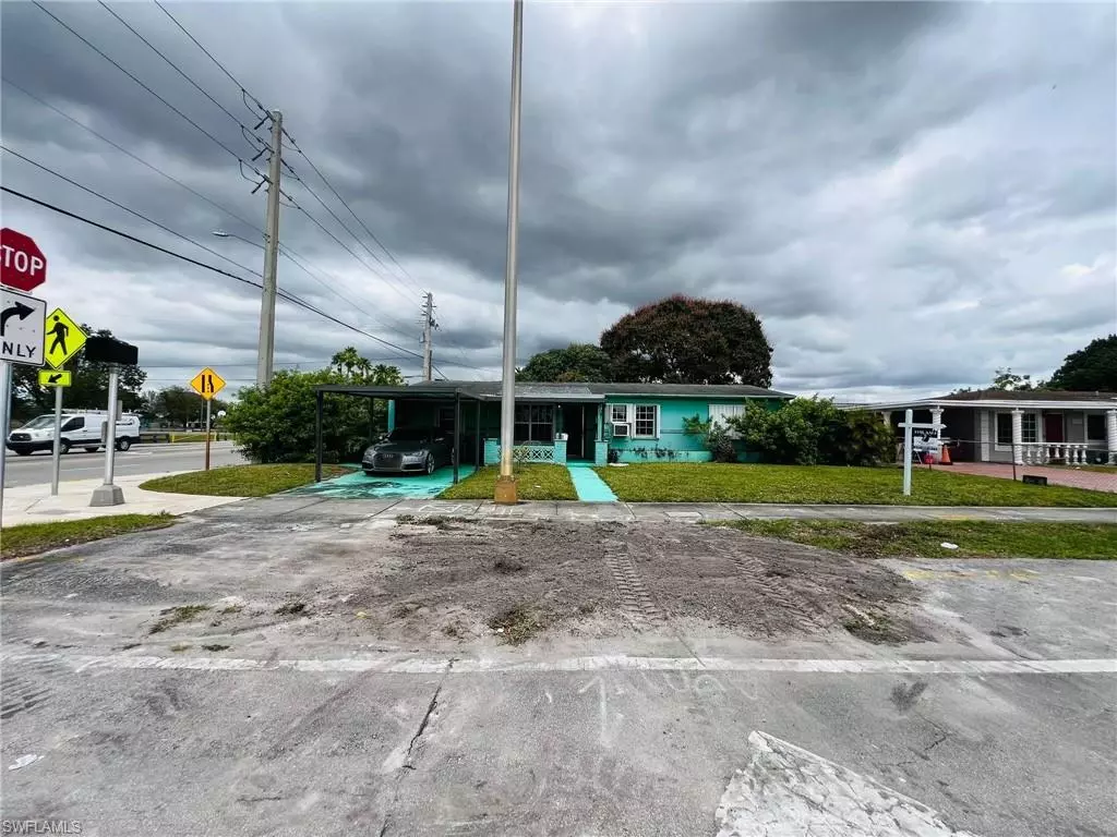 Opa-locka, FL 33056,3081 183 ST