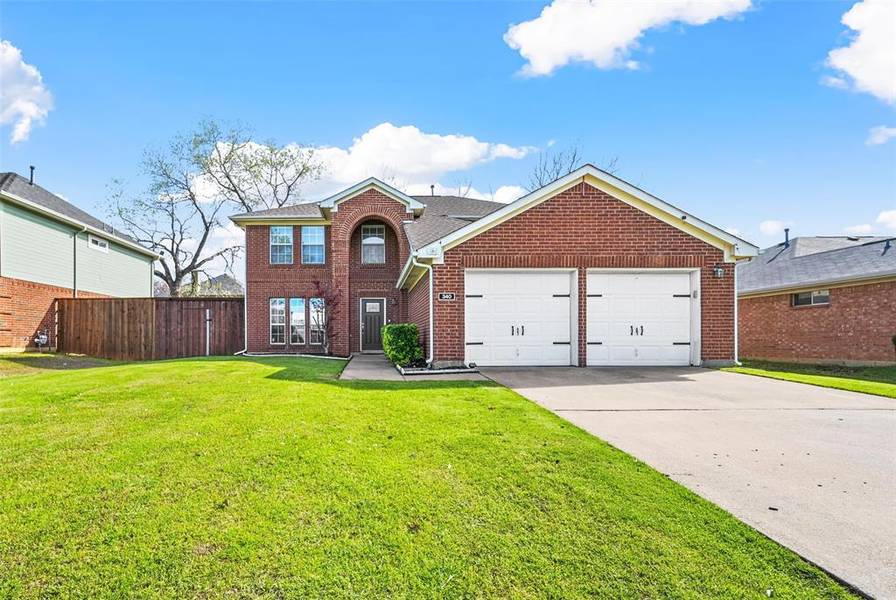 340 Stately Oak Lane, Lake Dallas, TX 75065