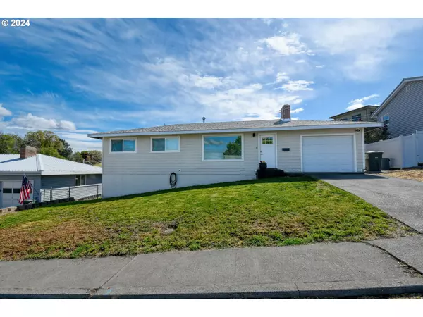 924 SW 33RD ST, Pendleton, OR 97801