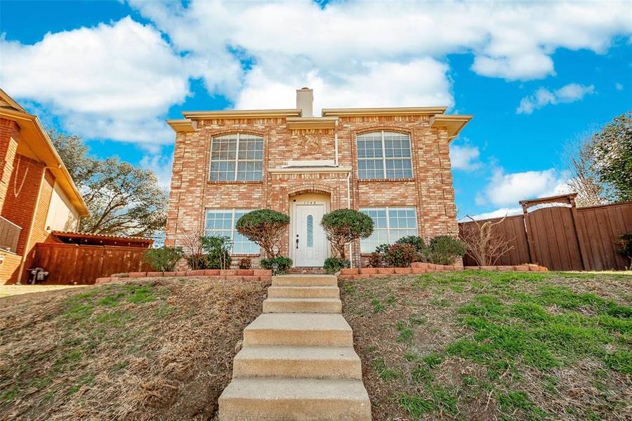 1748 Circle Creek Drive, Lewisville, TX 75067