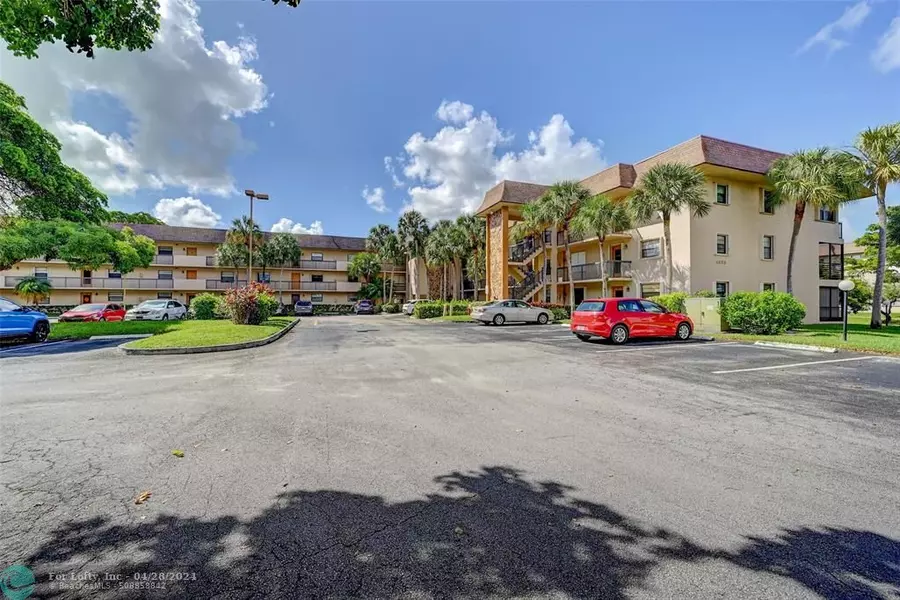 4955 E Sabal Palm Blvd  #205, Tamarac, FL 33319