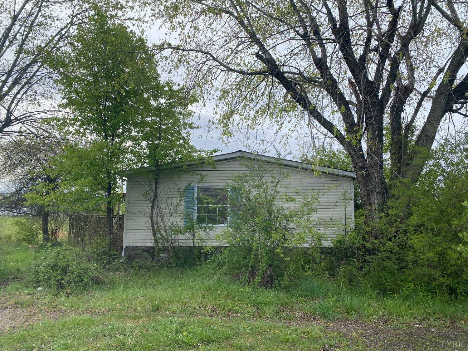 Gladys, VA 24554,388 Collins Ferry RD