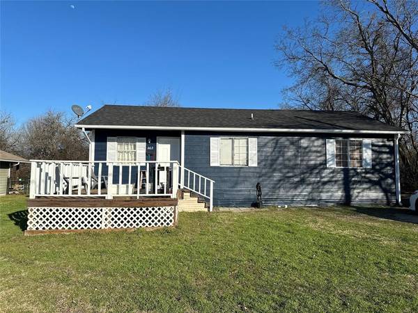 602 Jackson Street, Farmersville, TX 75442