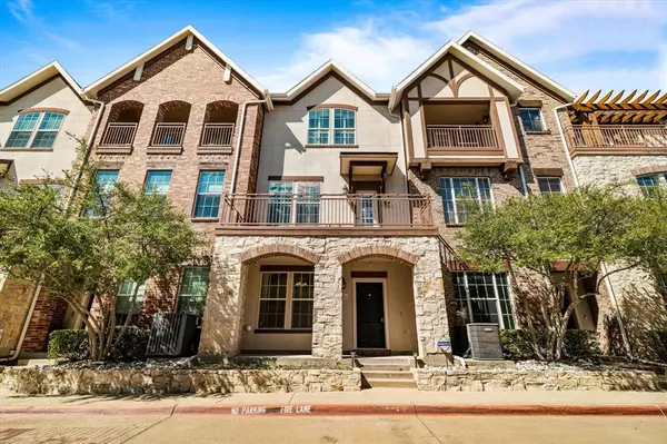 Dallas, TX 75214,1600 Abrams Road #57