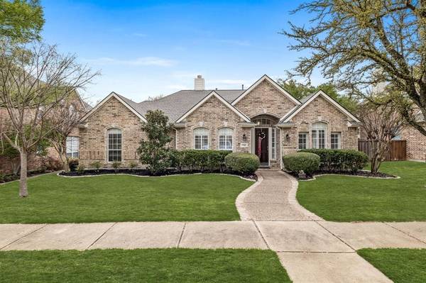 7762 Red Clover Drive,  Frisco,  TX 75033