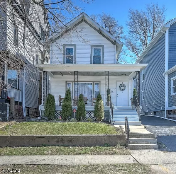 114 N Maple Ave, East Orange City, NJ 07017