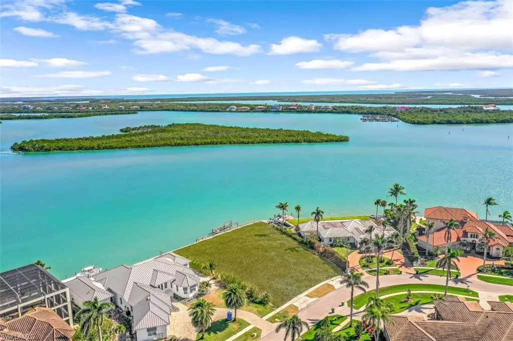 Marco Island, FL 34145,995 Caxambas DR