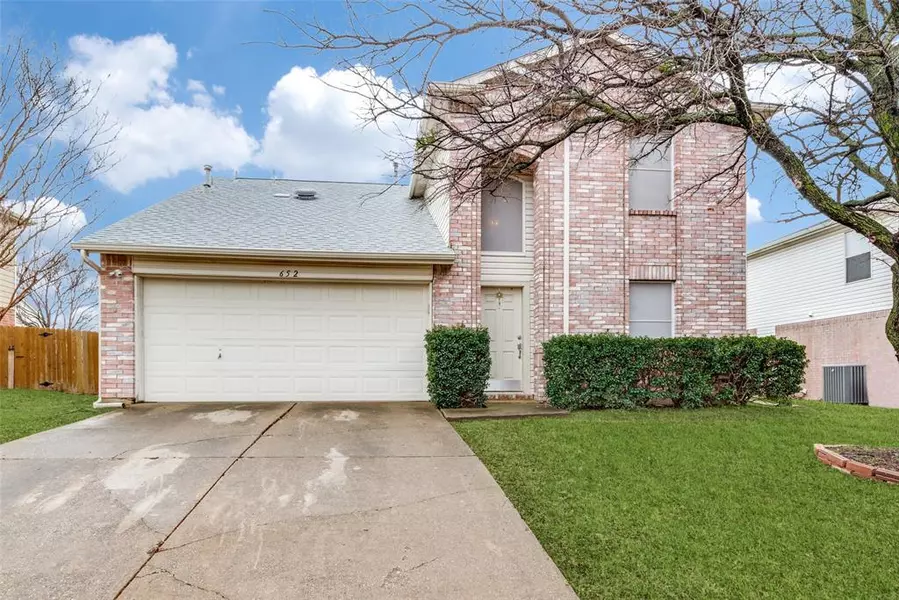 652 Spillway Drive, Little Elm, TX 75068