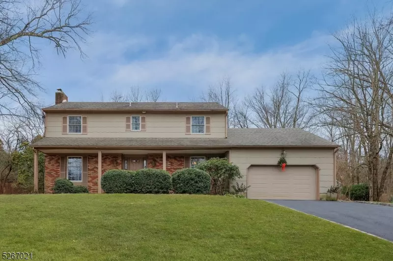 20 Voorhees Dr, Bernards Twp., NJ 07920