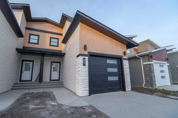 Red Deer, AB T4E 1A6,34 Earl Close