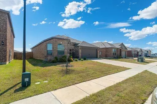 Princeton, TX 75407,207 Lake Ridge