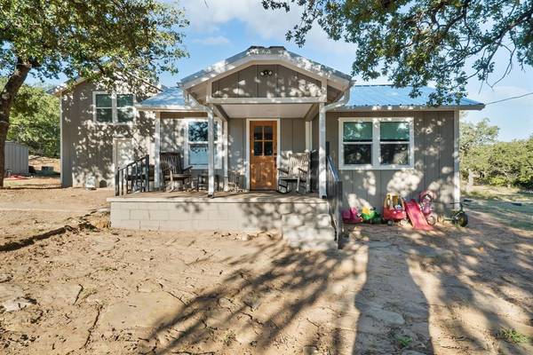 1110 Lester Road, Jacksboro, TX 76458