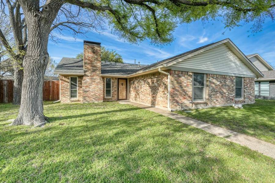 3221 Knights Haven Lane, Garland, TX 75044